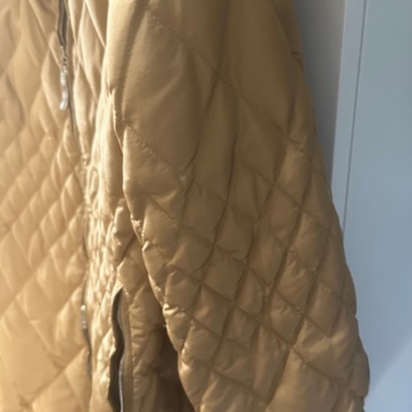 Postcard Nylon Feather Down/Authentic Fox Trim/BRAND NEW - SIZE M - Picture 4 of 16